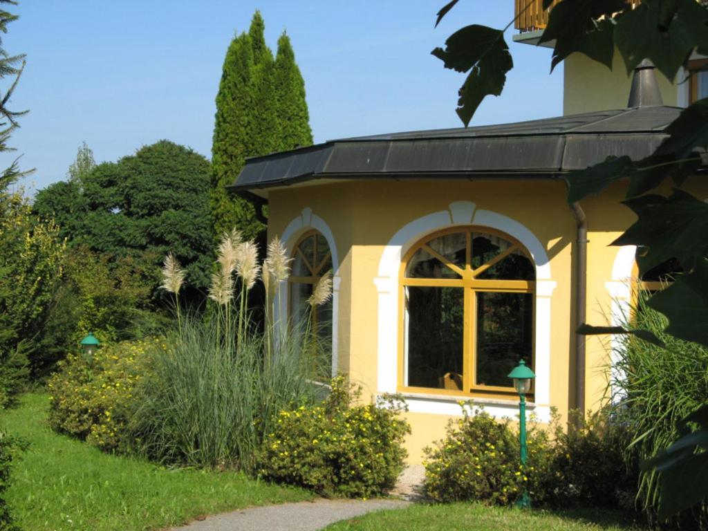Dreilandhof Hotel Loipersdorf bei Fuerstenfeld Exterior photo